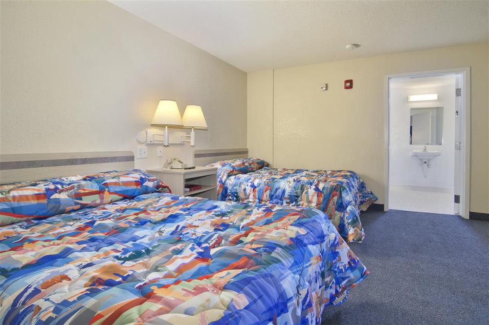 Motel 6 Minneapolis Airport - Mall Of America Phòng bức ảnh