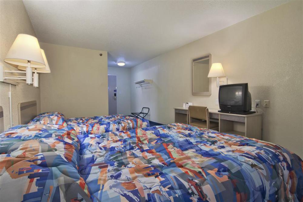 Motel 6 Minneapolis Airport - Mall Of America Phòng bức ảnh