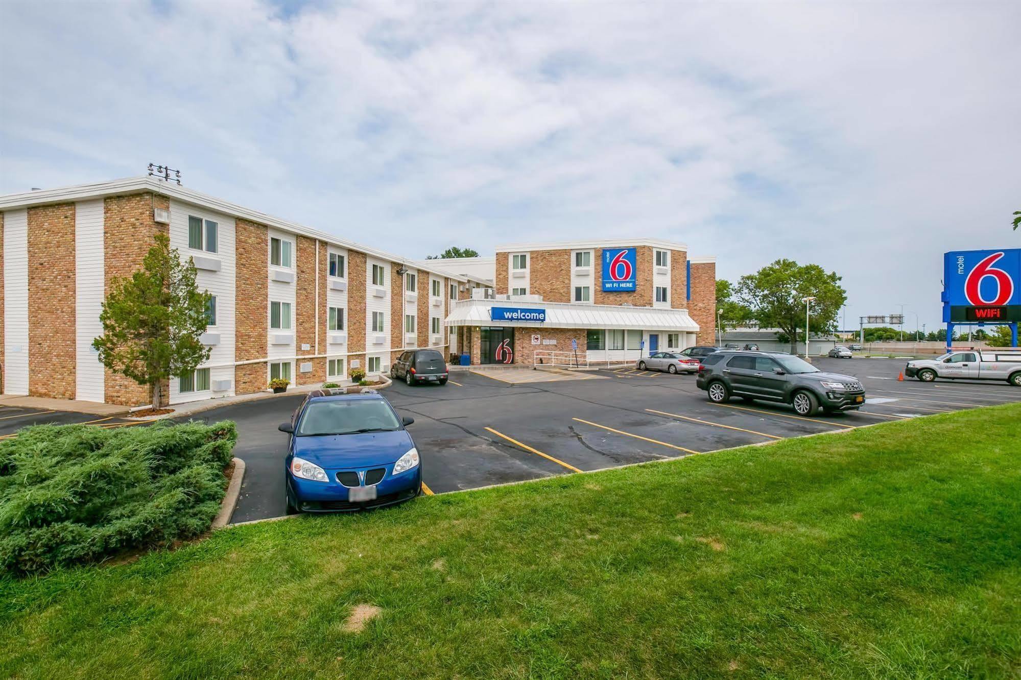 Motel 6 Minneapolis Airport - Mall Of America Ngoại thất bức ảnh