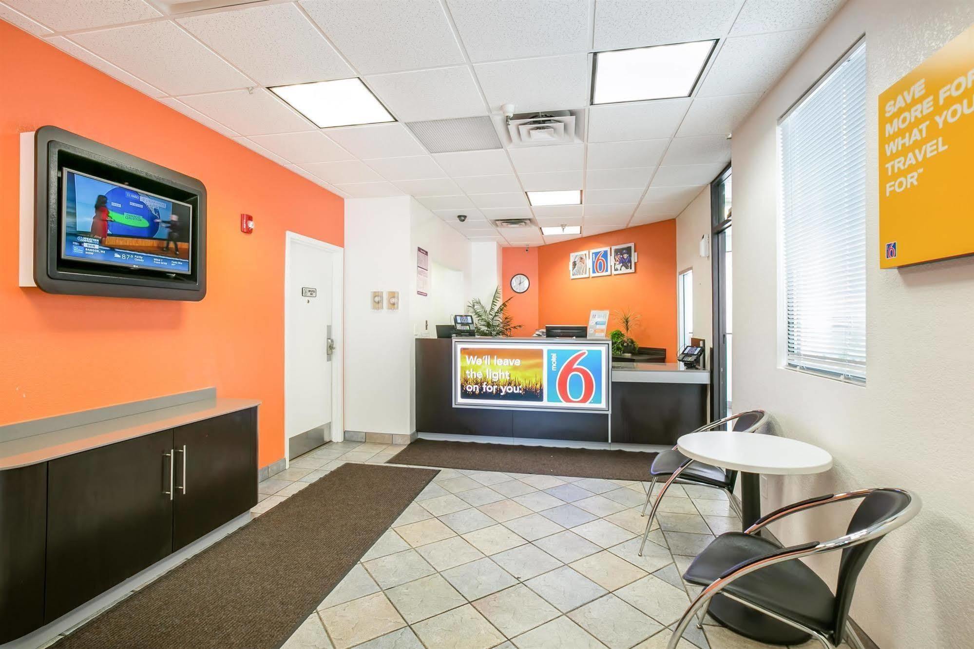 Motel 6 Minneapolis Airport - Mall Of America Ngoại thất bức ảnh