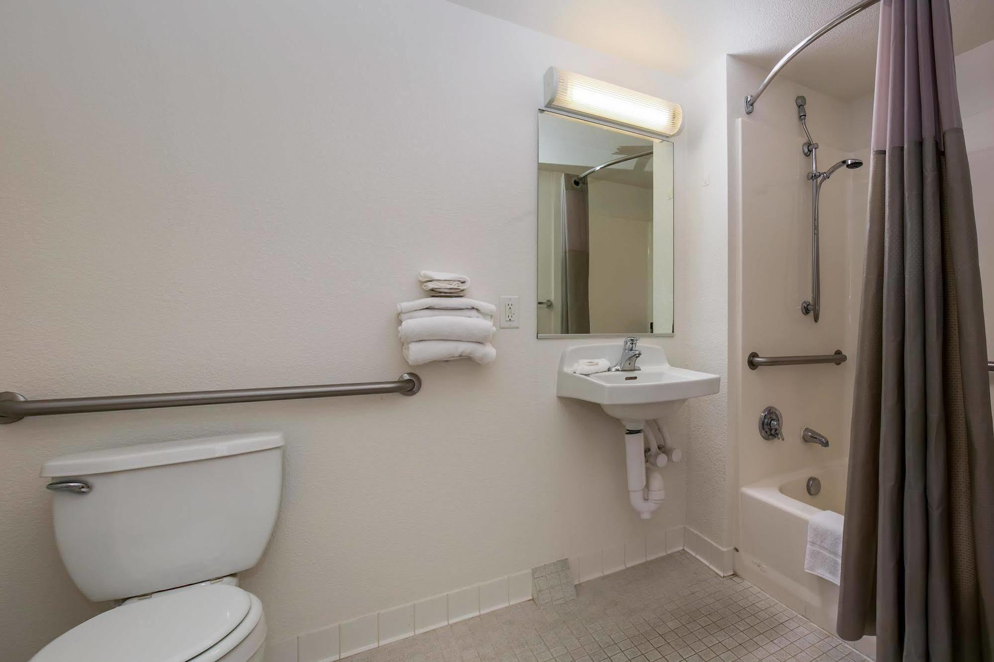 Motel 6 Minneapolis Airport - Mall Of America Ngoại thất bức ảnh