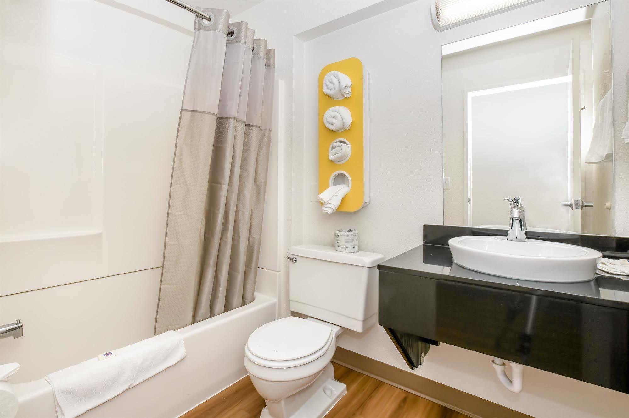 Motel 6 Minneapolis Airport - Mall Of America Ngoại thất bức ảnh