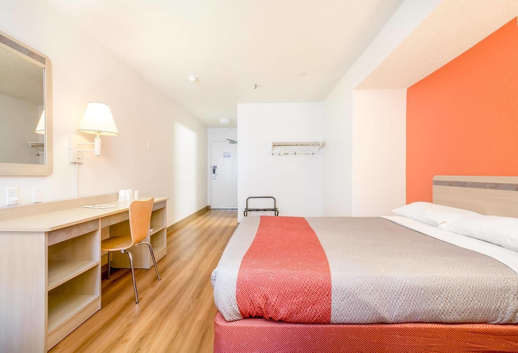 Motel 6 Minneapolis Airport - Mall Of America Ngoại thất bức ảnh