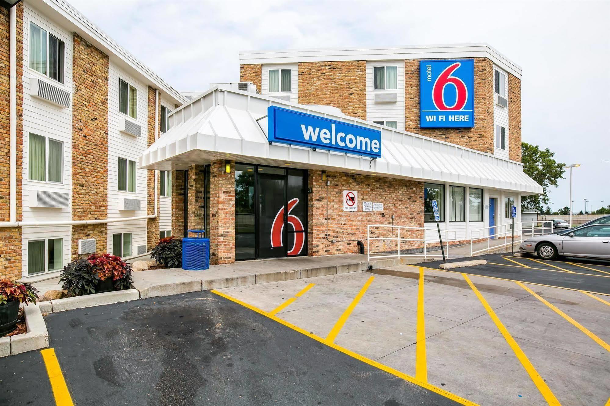 Motel 6 Minneapolis Airport - Mall Of America Ngoại thất bức ảnh