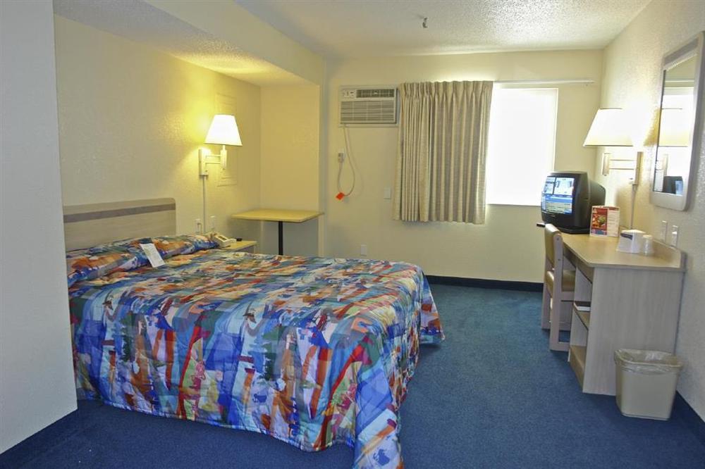 Motel 6 Minneapolis Airport - Mall Of America Phòng bức ảnh